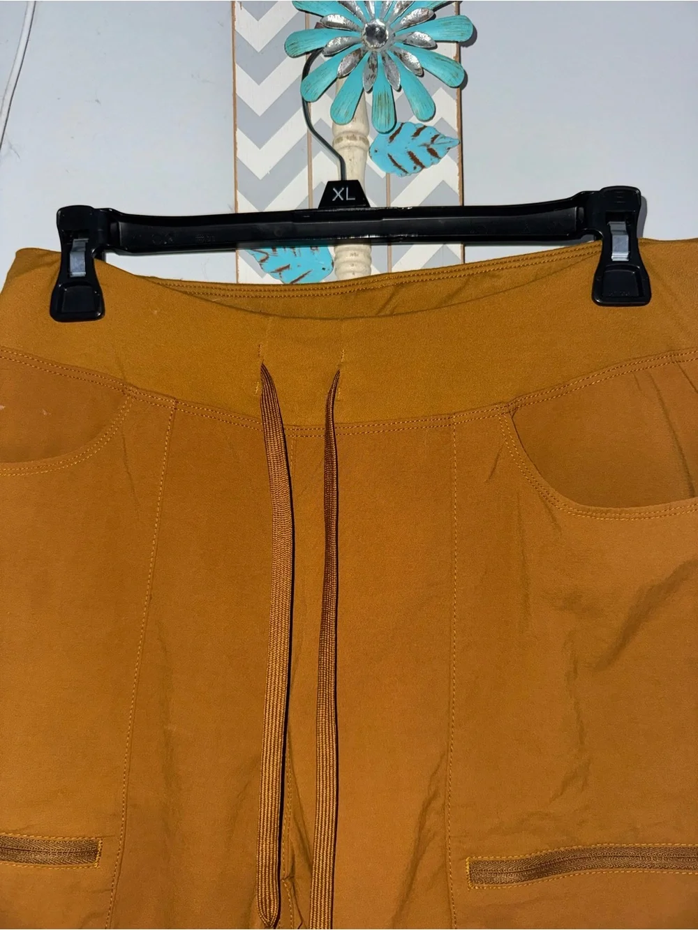 Patagonia Women's Quandary Joggers in Shelter Brown, size M